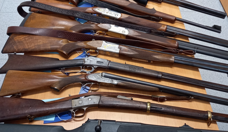Zadržené zbraně, zdroj: Policie ČR