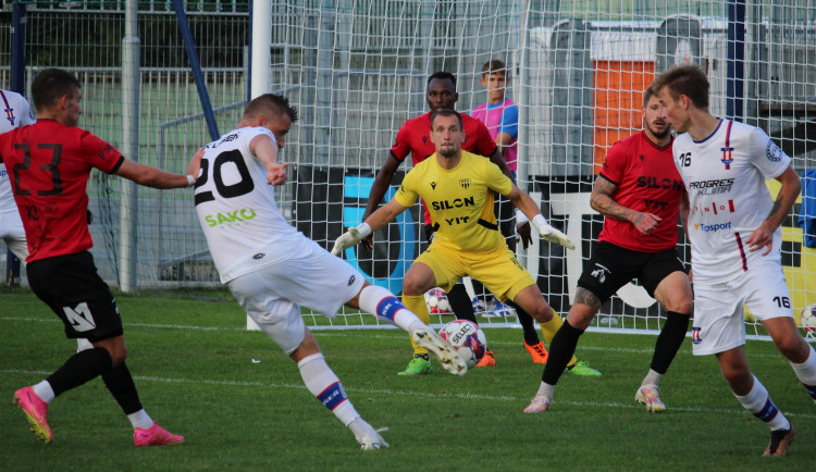 Písek vyhrál jihočeské derby. Táborsko čeká na gól