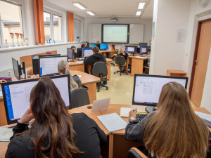 Stavba budovy Střední školy obchodní započala před 115 lety