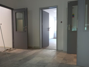 FOTO: Už brzy v novém. Dva domovy mládeže prochází modernizací, podívejte se na průběh rekonstrukce