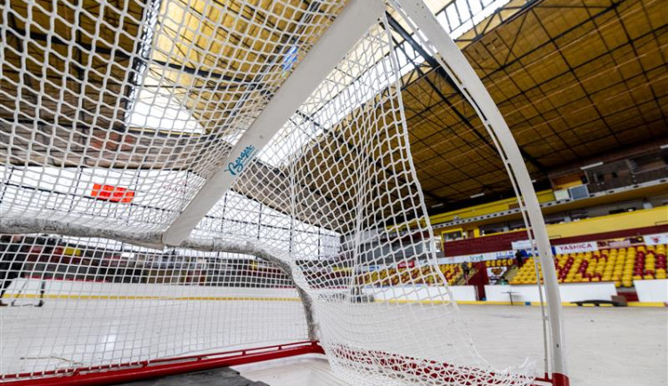 Horácký zimní stadion, který nyní prochází demolicí