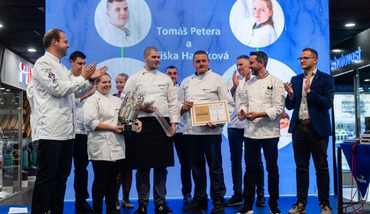 Kuchařskou soutěž ovládli studenti ze Žďáru. Zlato jim zajistil dančí hřbet a babiččiny povidlové buchty
