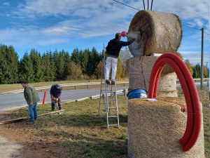 ANKETA: Jakubov letos střeží slaměný Krteček. Nejtěžší byla výroba čenichu a konvičky, říká starosta obce