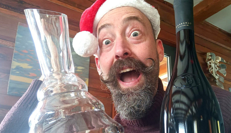 Vánoce můžete zahájit už o víkendu se skláři a šperkaři v Křišťálovém údolí