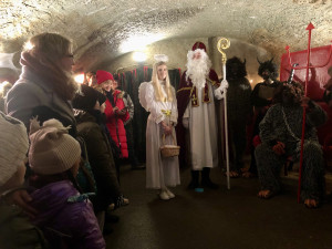 VIDEO: Jihlavské podzemí celý víkend okupují čerti. K dětem promluví i anděl a Mikuláš