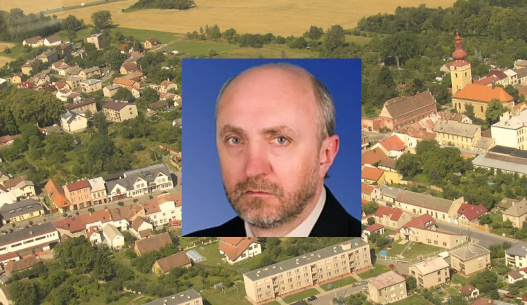 Starosta Golčova Jeníkova Pavel Kopecký rezignoval. Záležitosti na radnici prošetřuje policie