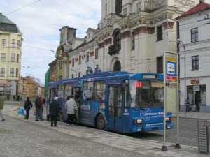 Škoda 14Tr č. 59 původem ze Zlína stanicuje na Masarykově náměstí, rok 2006