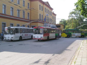 Srocení trolejbusů u nádraží, rok 2004