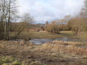 Podemletá komunikace III/40614 v katastru Mrákotína