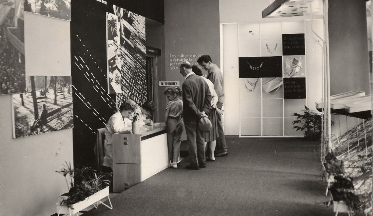 Muzeum skla a bižuterie slaví 120. výročí. Chystá murál i maskota