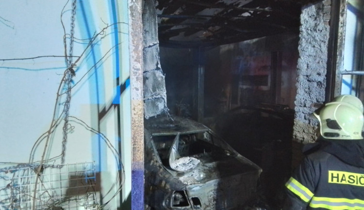 Škoda po požáru je předběžně odhadnuta na 3 miliony. Foto: poskytla Petra Musilová