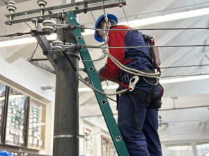 Na trhu mohou chybět elektrikáři, kteří se starají o distribuční síť. EG.D otevírá nové třídy