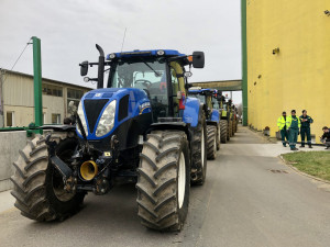 Stop byrokracii, už toho máme dost! Na protestní jízdu se dnes vydali i zemědělci z Jihlavska