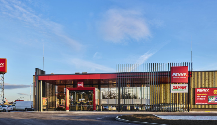 PENNY otevírá ve Ždírci nejšetrnější prodejnu, unikátní dřevěnou stavbu doplňují nejmodernější technologie