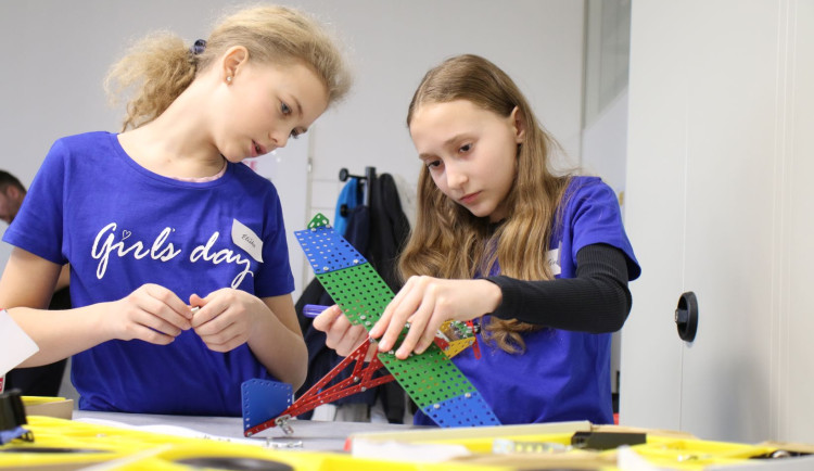 Jihlavský Bosch podporuje technické vzdělávání u dívek
