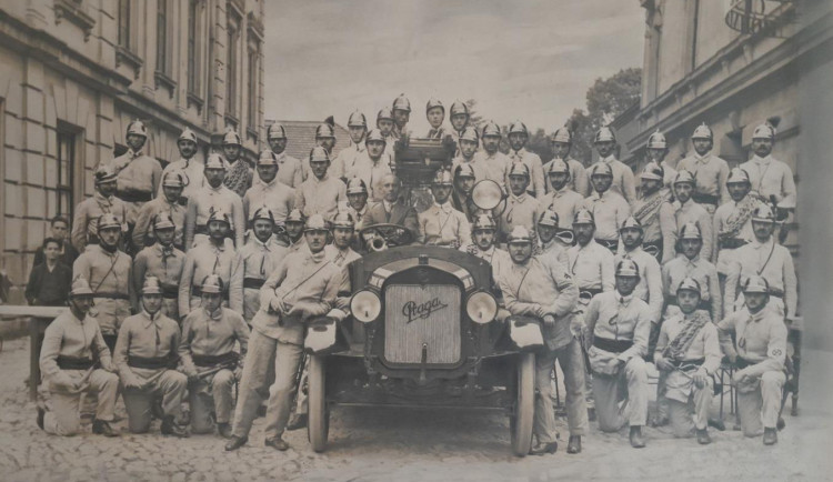 Jihlavští hasiči slaví sto let, nad požární ochranou Jihlavané přemýšleli od roku 1353