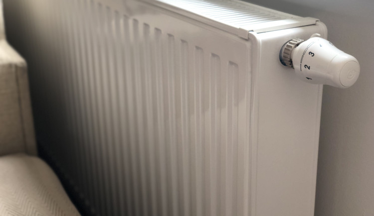 Na citelné ochlazení reagují i teplárny. Opět obnovily plné vytápění