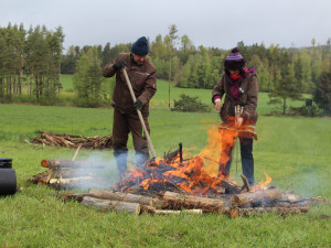 Den proti úložišti: Lidé z Hrádku si dnes přehazovali horké brambory. Je třeba vychladnout a nespěchat, myslí si aktivisté