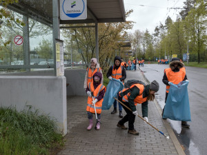 Čistá Vysočina: Zaměstnanci jihlavského Bosche a jejich děti pomáhají zachovat čisté prostředí Vysočiny