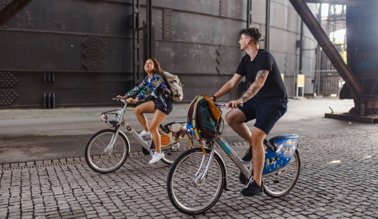 Na sdíleném kole z Ostravy třeba i do Beskyd. Oblíbený bikesharing se nově rozšířil i do Frýdku-Místku