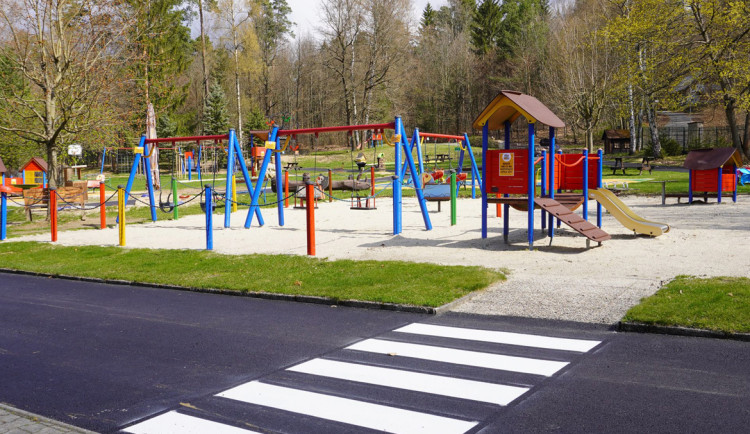 Do Lidových sadů za kulturou od dneška zajděte do dětského koutku