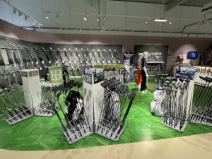 Speciální přístup, komplexní služby. Golf House oslaví deset let v Česku