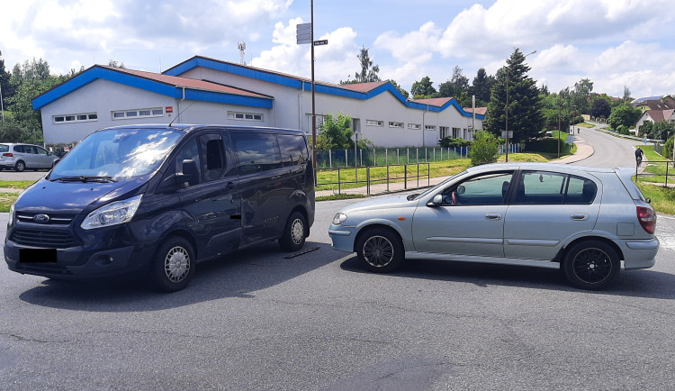 Nehoda v Bystřici nad Pernštejnem. Foto: poskytla Policie ČR