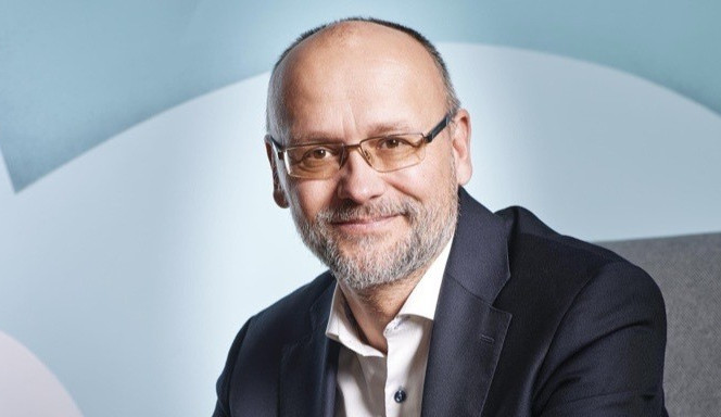 MUDr. Michal Bednář, MBA, generální ředitel skupiny EUC, rychlá chůze,