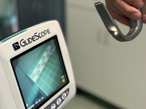 Jihlavská nemocnice má čtyři nové videolaryngoskopy, jsou především bezpečné pro pacienty