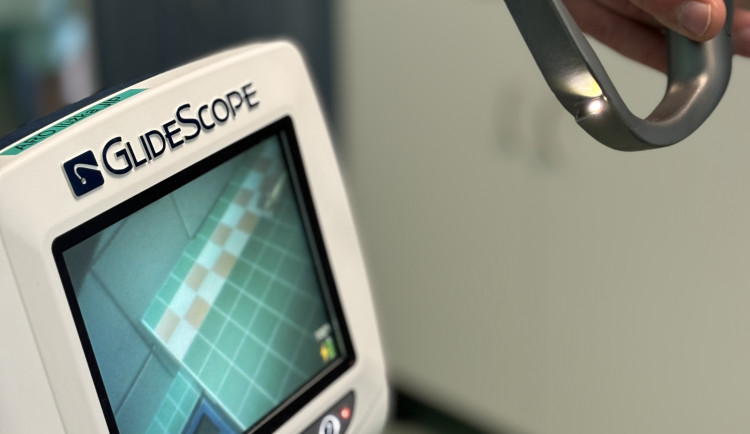 Videolaryngoskop. Foto: poskytla Nemocnice Jihlava