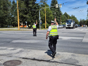 Regulovčík 2024: V Jihlavě soutěžili policisté, na rušné křižovatce se na hodinu vypnuly semafory