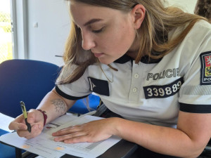 Regulovčík 2024: V Jihlavě soutěžili policisté, na rušné křižovatce se na hodinu vypnuly semafory