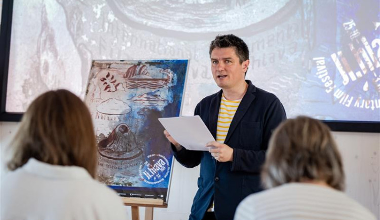 Jihlavský festival dokumentů má svůj plakát. Letos uvede retrospektivu tvůrců Českého snu. Foto: MFDF