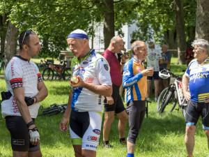 Do práce na kole 2024: Jihlavská firma Bosch Powertrain s.r.o. sestavila i letos největší sportovní tým na Vysočině