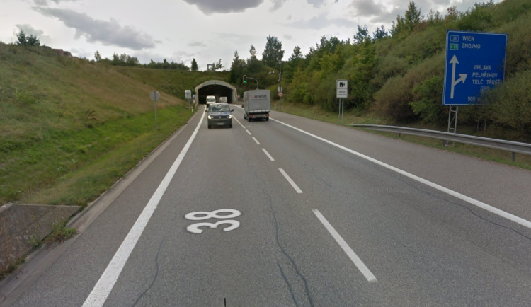 Oprava obchvatu Jihlavy vyjde na 152 milionů korun, začne v srpnu. Úsek bude částečně průjezdný