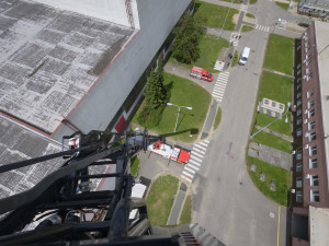 Hasiči v dukovanské elektrárně mají nový žebřík. Vysune se do 40 metrů, do 90 sekund může jít do akce