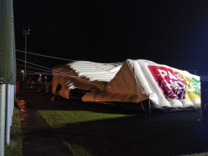 Vítr úřadoval na festivalu v Jihlavě. Spadl tam party stan, zranil několik desítek lidí