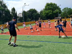 Do práce s dětmi. V dukovanské elektrárně jsou v plném proudu letní příměstské tábory