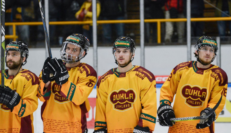 Dukla je v přípravných zápasech zatím vítězí. Na nájezdy uspěla v Přerově, poradila si i s Chomutovem