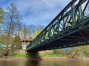 Památkáři v Telči souhlasí s tím, aby byl třebíčský most typu Bailey Bridge památkou. Je poslední na Vysočině