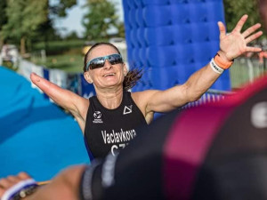 Někdo jezdí na chatu a někdo na závody, říká jednoruká sportovkyně Petra Václavková