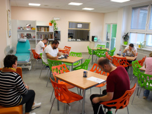 Vzor pro druhé. Zaměstnanci jihlavské nemocnice přišli darovat krev, třetina z nich byli nováčci