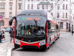 Po Jihlavě jezdí šest závadných trolejbusů. Omlouváme se, chyba není na naší straně, říká dopravní podnik