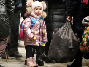 Průzkum: Dvě třetiny uprchlíků z Ukrajiny plánují zůstat v Česku