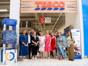 Tesco v Jihlavě rozšiřuje nabídku zdravých potravin, daruje tuny potravin lidem v nouzi, optimalizuje obaly a snižuje uhlíkovou stopu