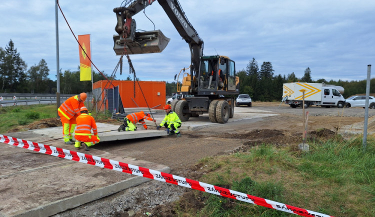 Jihlava by chtěla stálý sjezd z D1 u Měšína, dělat se má dočasný kvůli Dukovanům