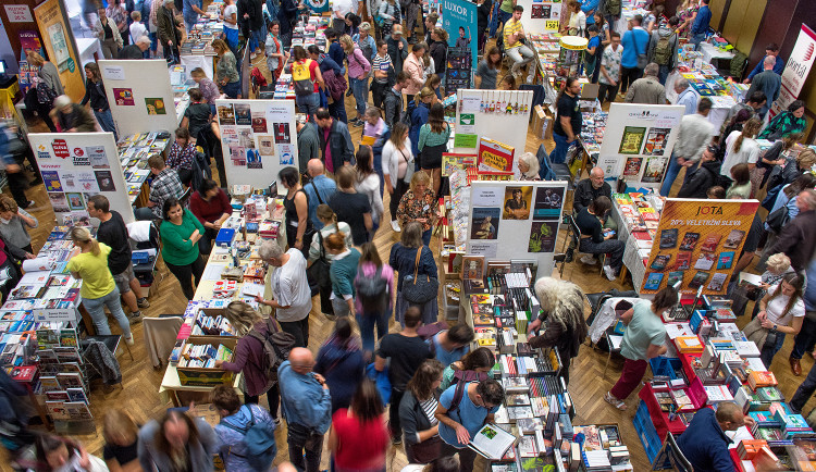 Knižní veletrh v Havlíčkově Brodě. Foto: hejkal.cz