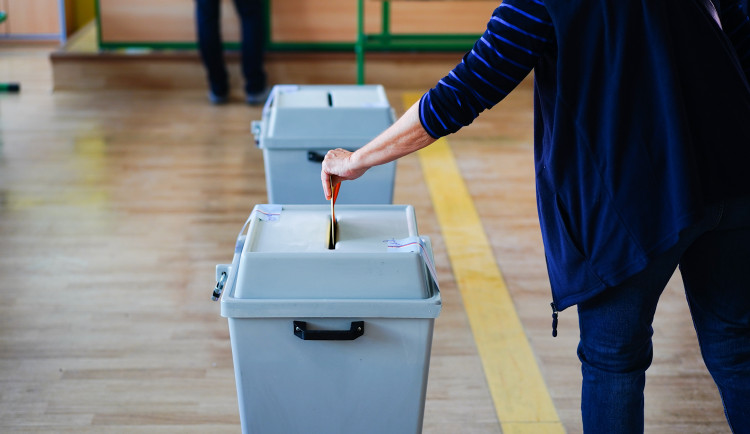 Soud zamítl stížnost na krajské volby na Vysočině zabývající se kampaní SPD