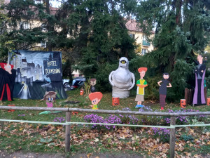 Jihlavský Palouček obsadili strašidelní obyvatelé z Hotelu Transylvania, příští neděli tam bude dýňování