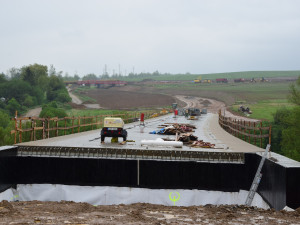 První část jihovýchodního silničního obchvatu se v Jihlavě otevře 31. října